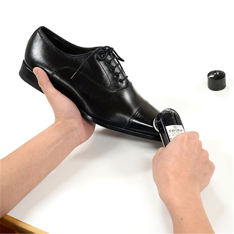 コロンブス 靴クリーム ナイトリキツド 黒 1個(ご注文単位1個)【直送品】