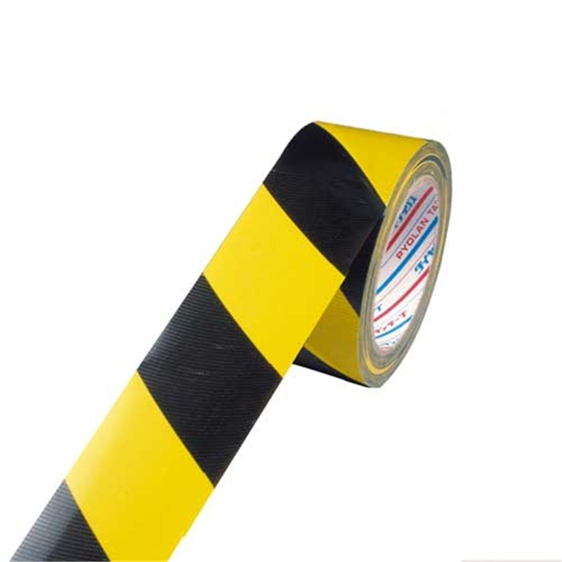 ダイヤテックス 安全標示テープ トラ50mm×25m TT-06-YB 1個（ご注文単位1個）【直送品】