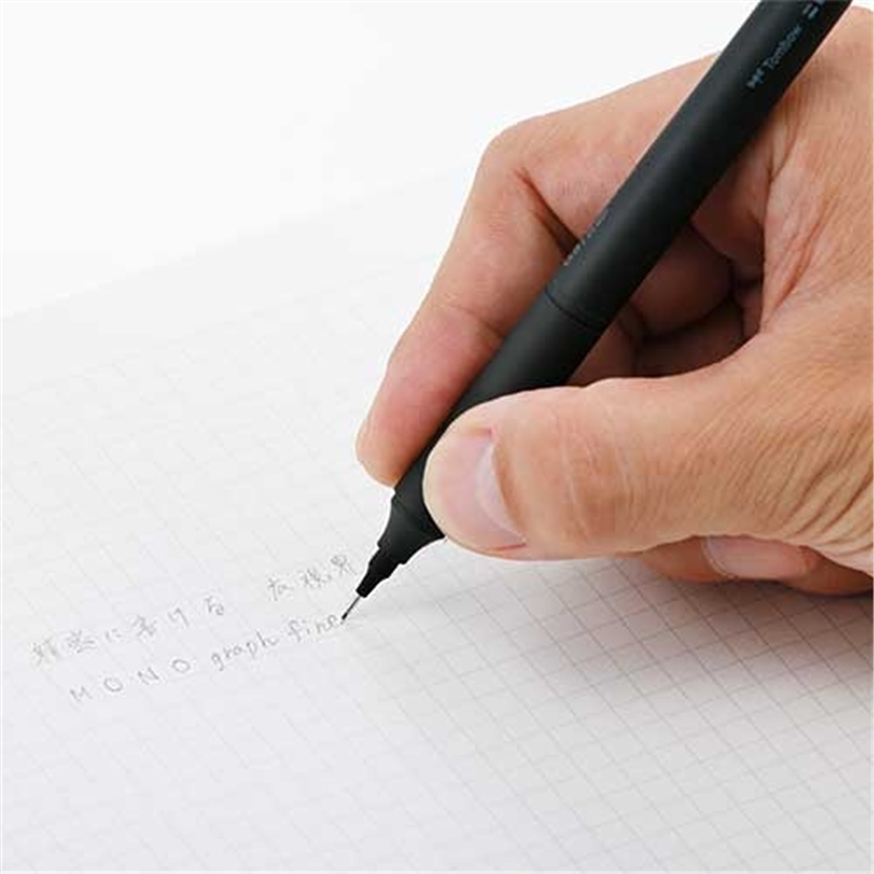 トンボ鉛筆 モノグラフファイン0.5ブラックDPA-112B 1個(ご注文単位1個)【直送品】