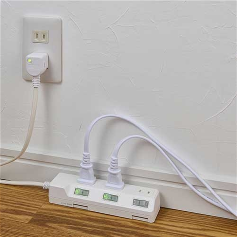 朝日電器 耐雷SW付タップ 3個口 2m WLK-32S(W) 1個(ご注文単位1個)【直送品】