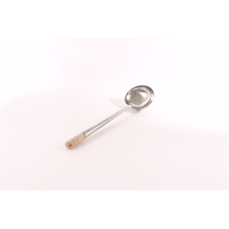 中国製ステン中華お玉 4号（約240cc)【旧2号】 1個（ご注文単位1個）【直送品】