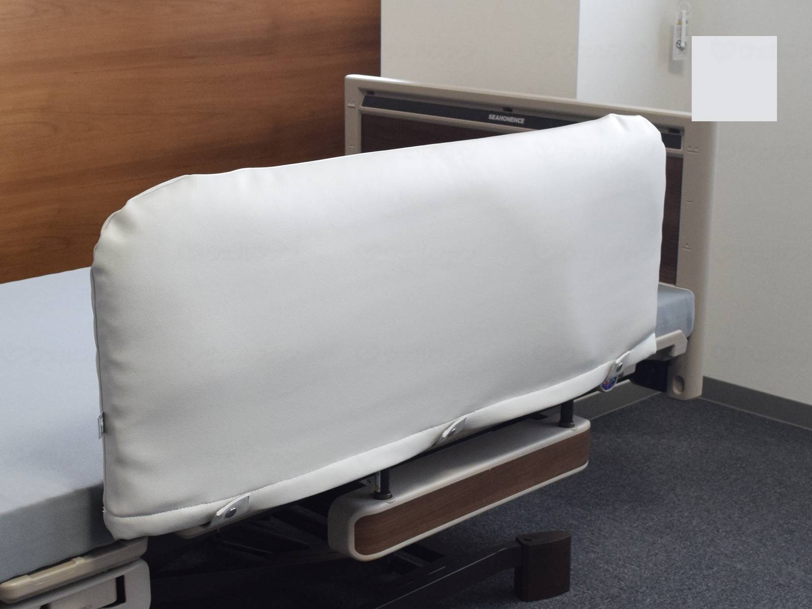 ウェルファン サイドレールクッションカバー（両面） グレー L 1個（ご注文単位1個）【直送品】