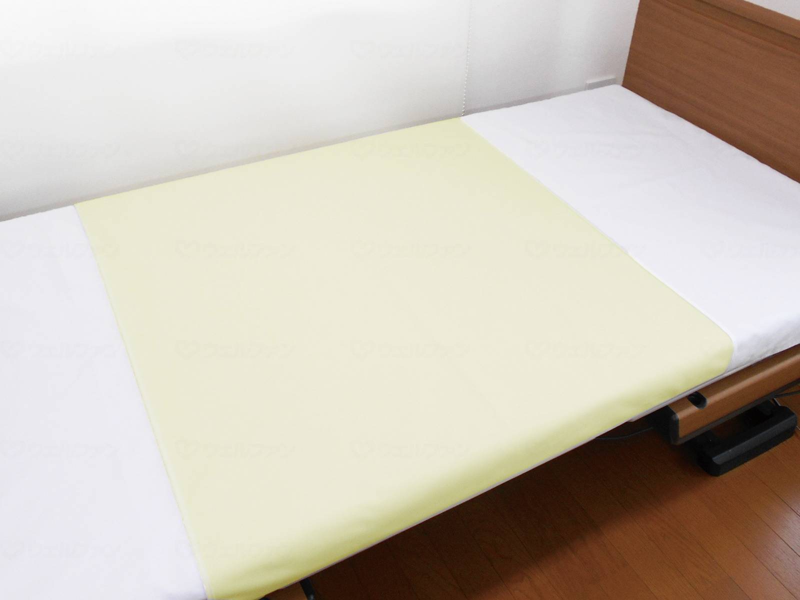 ウェルファン あんしん3層スムース防水シーツ クリーム 1個（ご注文単位1個）【直送品】