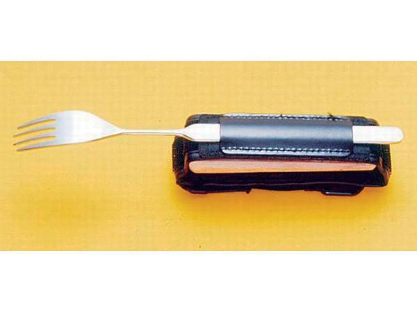 ウェルファン 万能カフ/木付革製/貫通式 1個（ご注文単位1個）【直送品】