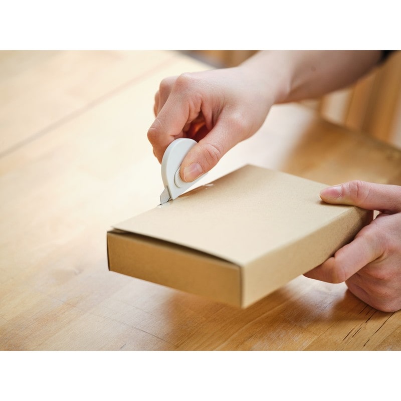 オルファ 9600384 タッチナイフR オフホワイト 244B-OWH 1個(ご注文単位1個)【直送品】