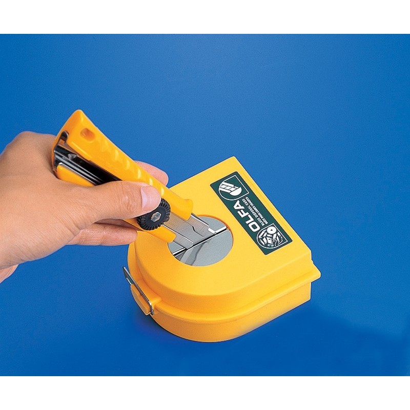 オルファ 415286 158K 安全刃折器ポキL型 1個(ご注文単位1個)【直送品】