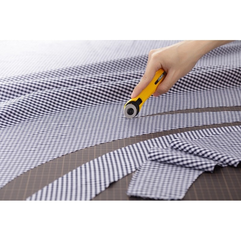 オルファ 415667 ロータリーカッター28 233B 1個（ご注文単位1個）【直送品】