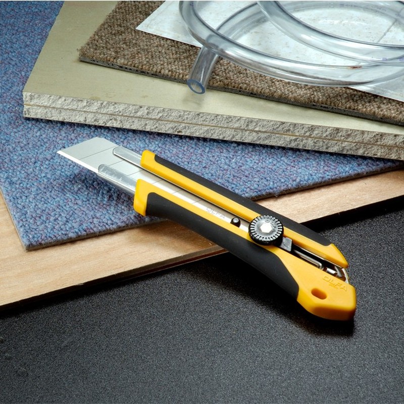 オルファ 415021 カッター 196B ハイパーH型ネジロック 1個（ご注文単位1個）【直送品】