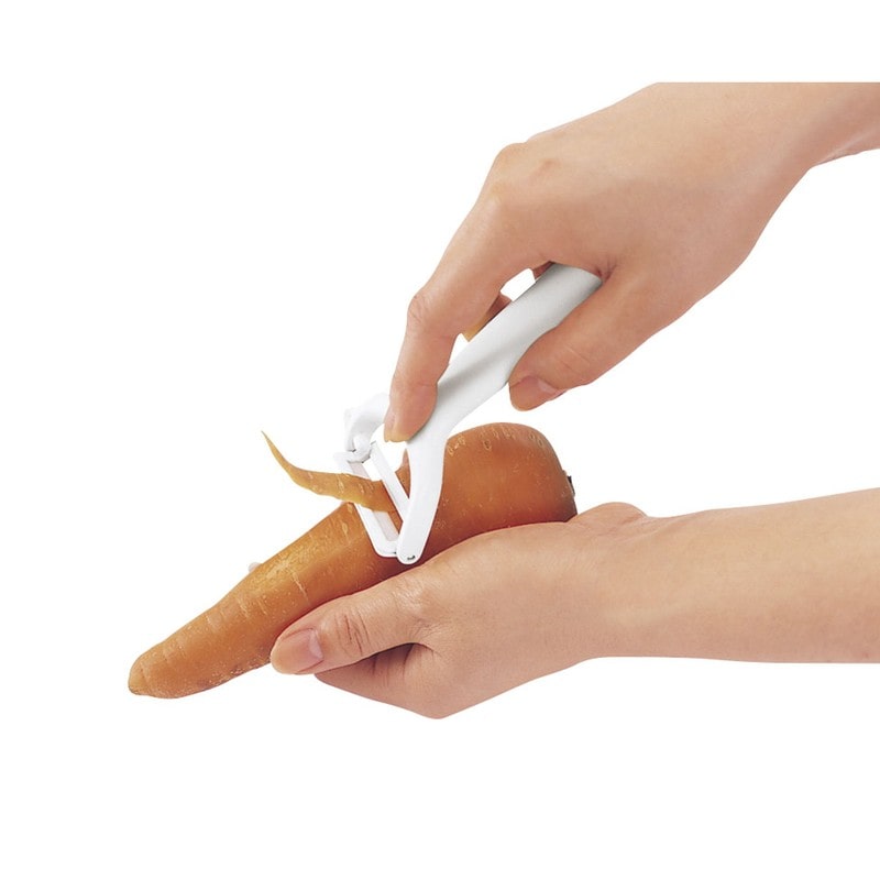 貝印 2041125 KK セラミックピーラー DH8011 1個(ご注文単位1個)【直送品】