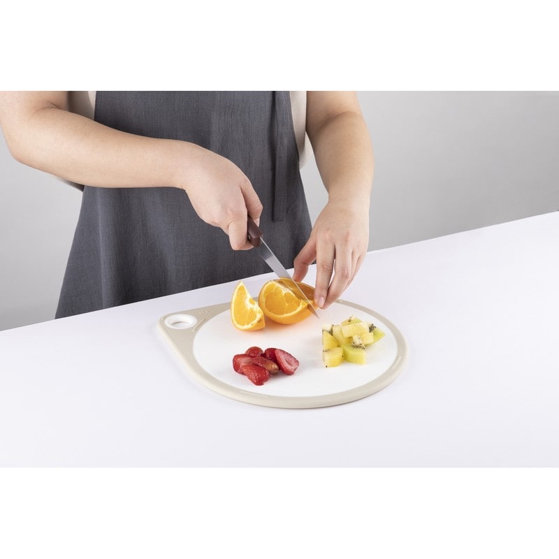 貝印 2040973 まるいまな板 25cm ホワイト #AP5327 1個(ご注文単位1個)【直送品】