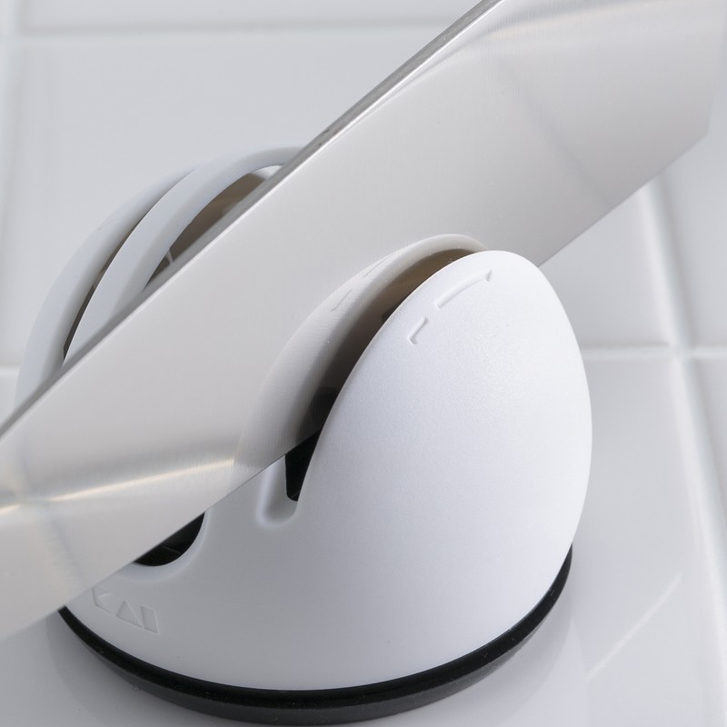 貝印 2041451 Qシャープナー 000AP0160 1個(ご注文単位1個)【直送品】