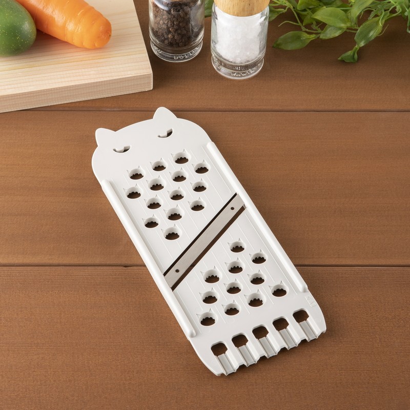 貝印 2040987 Nyammy ねこスライサーウォームグレー #DH2735 1個(ご注文単位1個)【直送品】