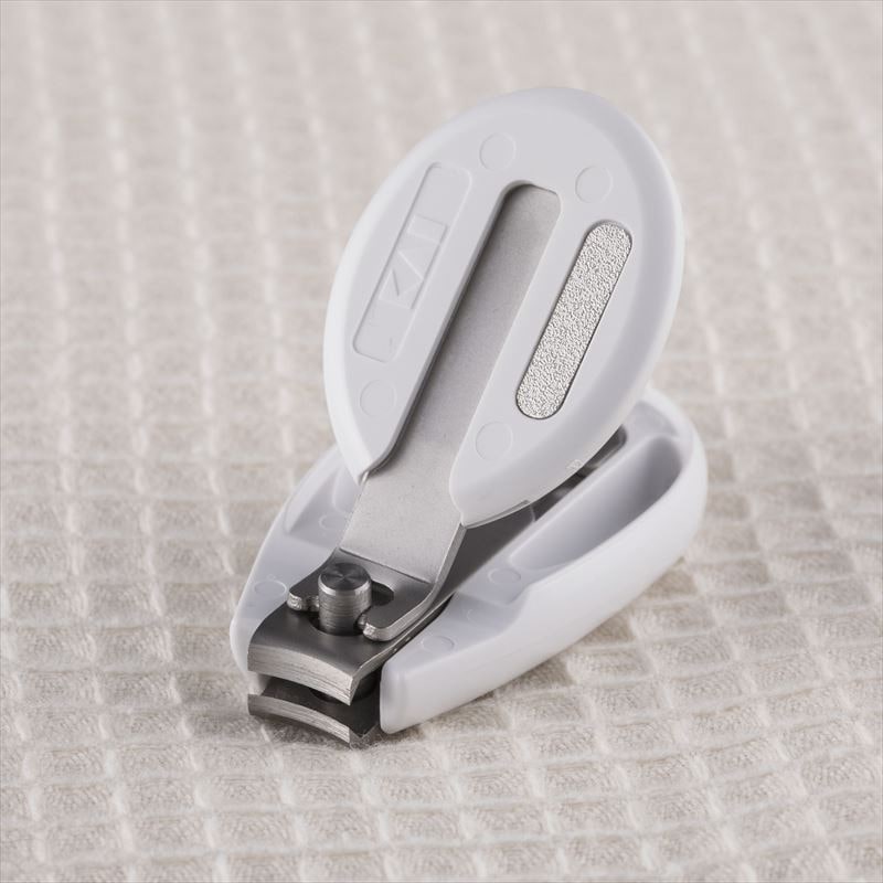 貝印 2040855 ベビーツメキリたまご型 #000KF0136 1個（ご注文単位1個）【直送品】