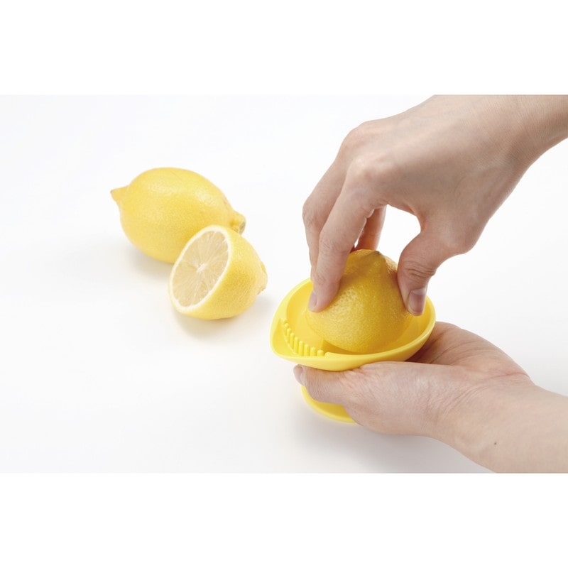 貝印 2041306 KK 軽い力でしっかりしぼれるレモンジューサー DH8193 1個(ご注文単位1個)【直送品】