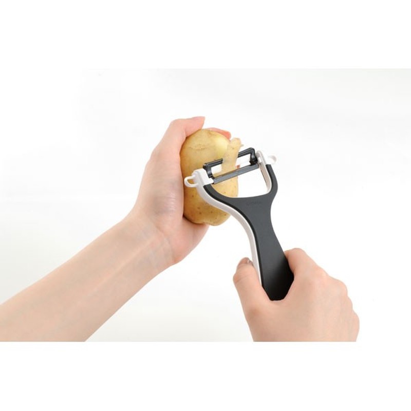 京セラ 208266 セラミックピーラー CP-NA12-FP 1個(ご注文単位1個)【直送品】