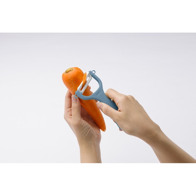 京セラ 9995338 京セラ セラミックピーラー CP-N08DBU 1個（ご注文単位1個）【直送品】