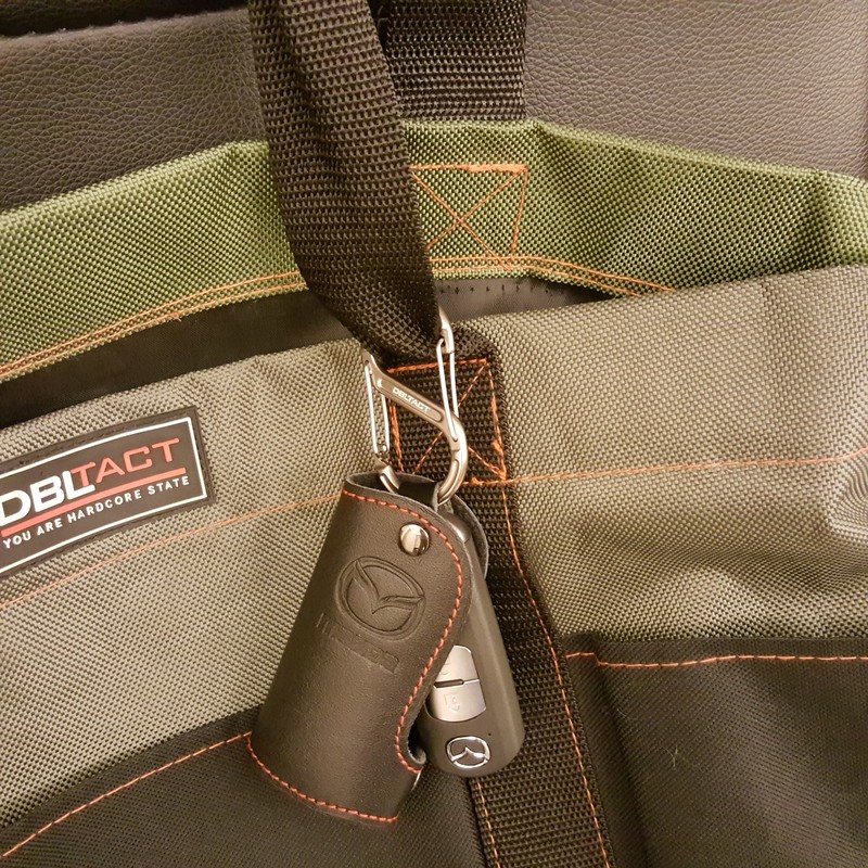 三共コーポレーション 4348995 アルミS型カラビナ 60mm ブラック DT-AKS-60B 1個(ご注文単位1個)【直送品】