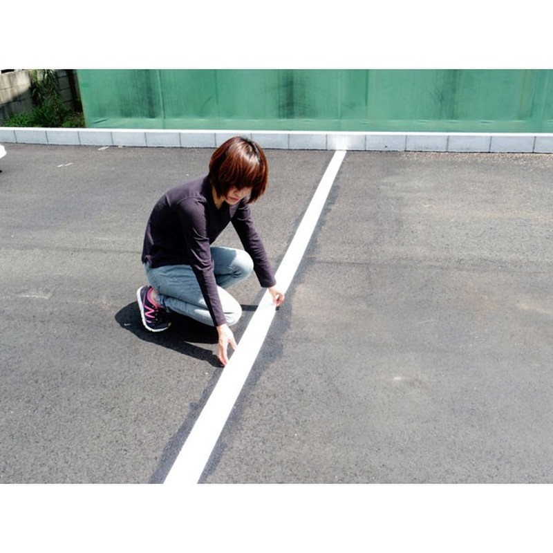 新富士バーナー 426766 RM410ロードマーキングライン黄100mm×5m RM-410 1個（ご注文単位1個）【直送品】