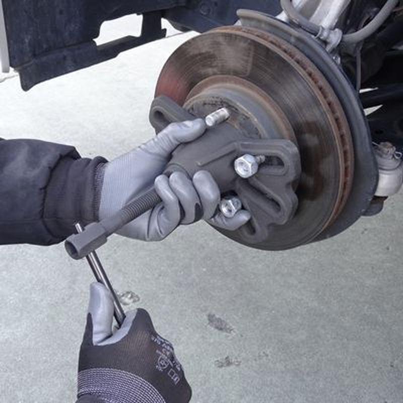 ワールドツール アストロプロダクツ AP ハブプーラー4穴5穴 HP208 2007000012086(ご注文単位1個)【直送品】