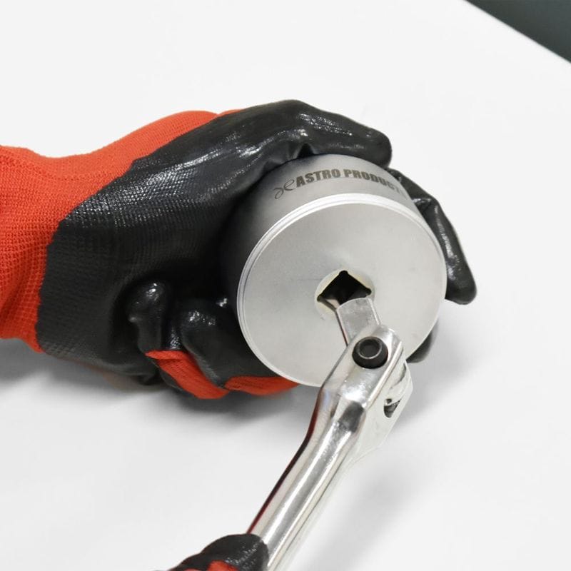 ワールドツール アストロプロダクツ AP トヨタハイエース用ハブベアリングナットソケット 2007000014301（ご注文単位1個）【直送品】