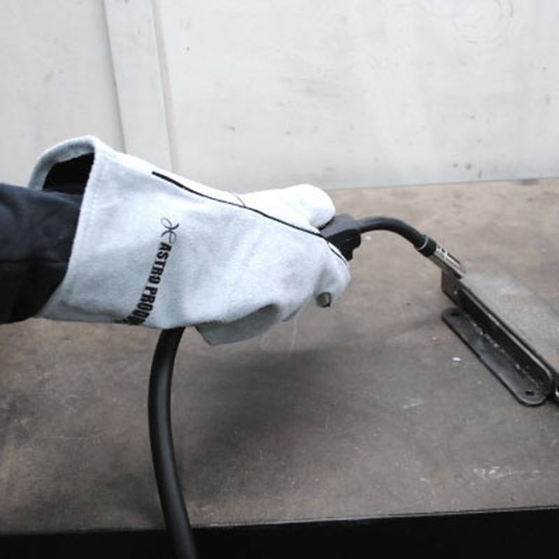 ワールドツール アストロプロダクツ AP 革手袋 2008000007805（ご注文単位1個）【直送品】