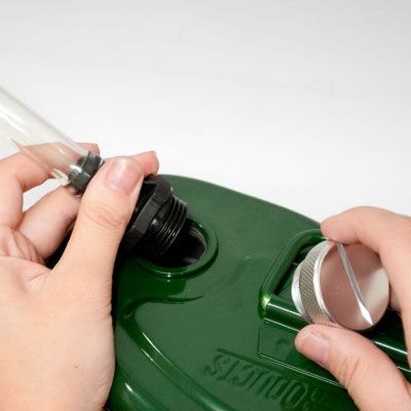 ワールドツール アストロプロダクツ AP ガソリン携行缶 3L用 給油ノズル 2026000010816（ご注文単位1個）【直送品】