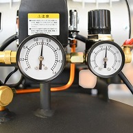 ワールドツール AP 縦型 サイレントエアコンプレッサー 30L VSC034（ご注文単位1個）【直送品】