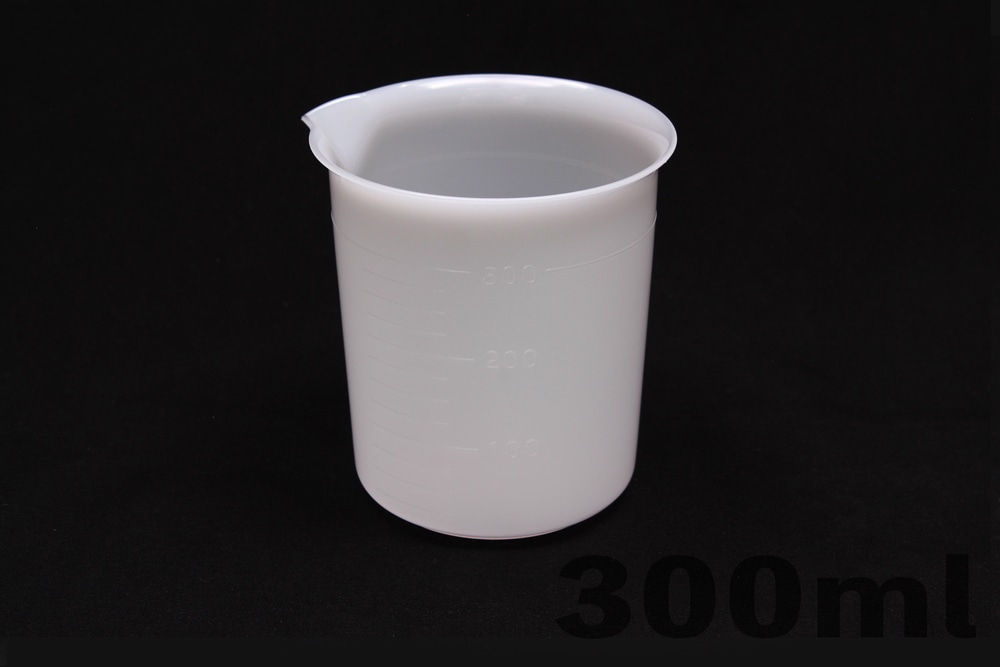 三宝 ポリエチレンビーカー 300mL 手なし 目盛付 1個 (ご注文単位1個)【直送品】