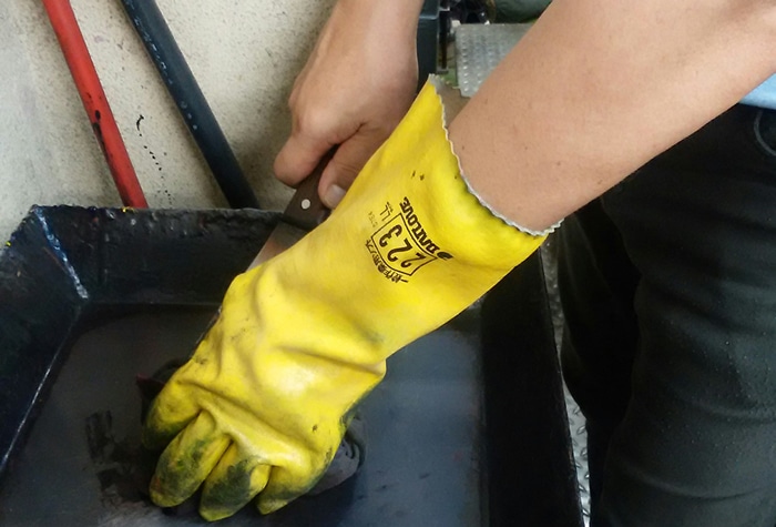 ダイヤゴム ダイローブ耐溶剤用手袋 223 LL 1個 (ご注文単位1個)【直送品】