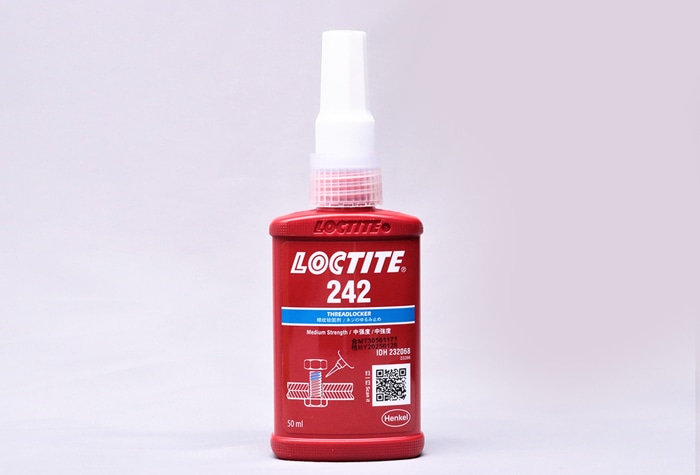 ヘンケルジャパン ロックタイト嫌気性接着剤 ロックタイトねじ部品用 品番242 50mL 1個 (ご注文単位1個)【直送品】