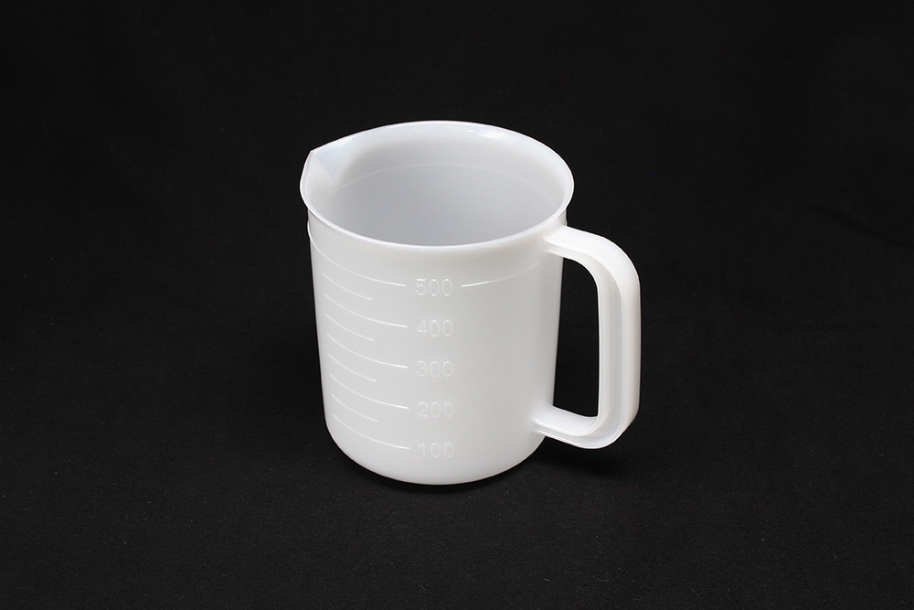 日本メデカルサイエンス ポリエチレンビーカー 500mL 片手付 目盛付 1個 (ご注文単位1個)【直送品】