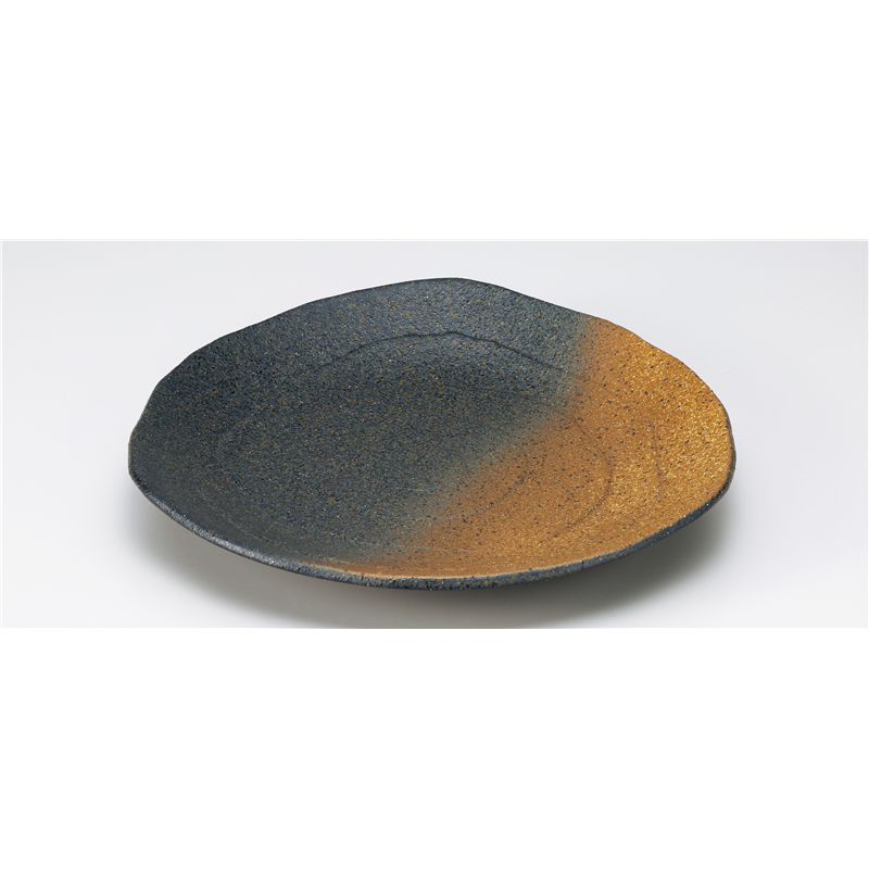 古林陶器 和陶オープン 黒備前吹き 三角9.0皿 1339900441 1個（ご注文単位1個）【直送品】