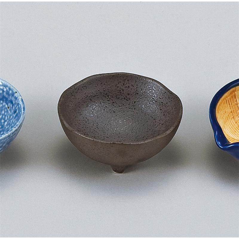 古林陶器 珍味 黒ガラス三ツ足珍味 508720520 1個（ご注文単位1個）【直送品】