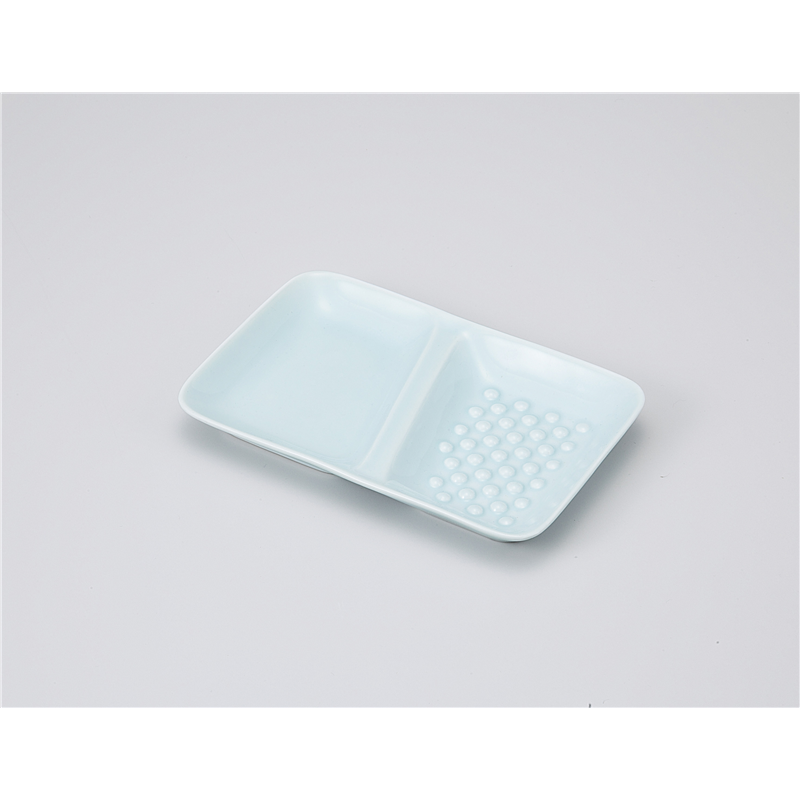 古林陶器 焼物皿 青白磁 エンボス仕切皿 1115150478 1個（ご注文単位1個）【直送品】