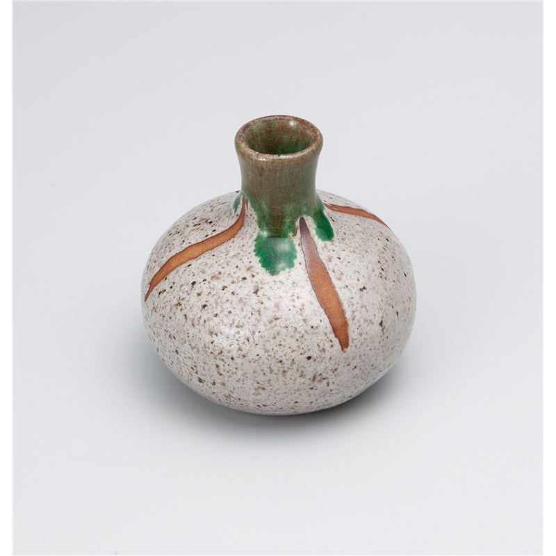 古林陶器 ミニ花瓶 サビトクサツル花瓶 1078331057 1個（ご注文単位1個）【直送品】