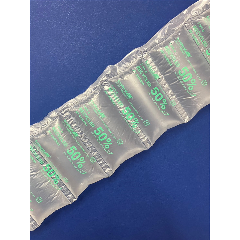 パックウェル エアー緩衝材フィルム 200×110 18μ ピロータイプ リサイクルフィルム LA200110718J 1箱（ご注文単位1箱）【直送品】