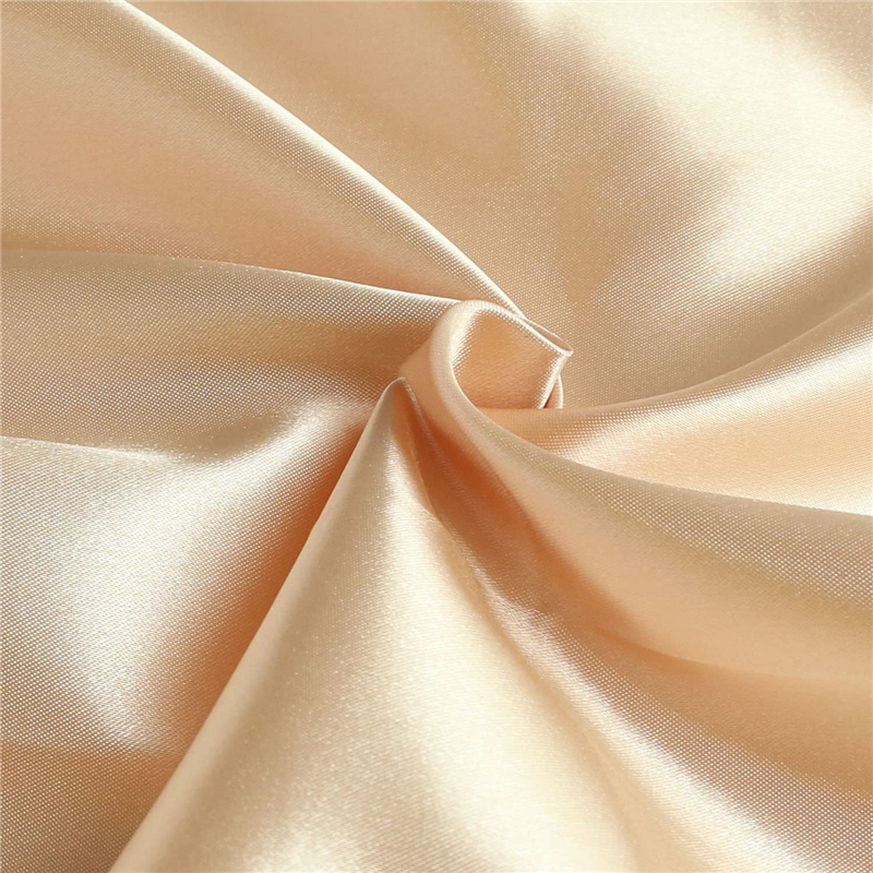 ライトブラウン