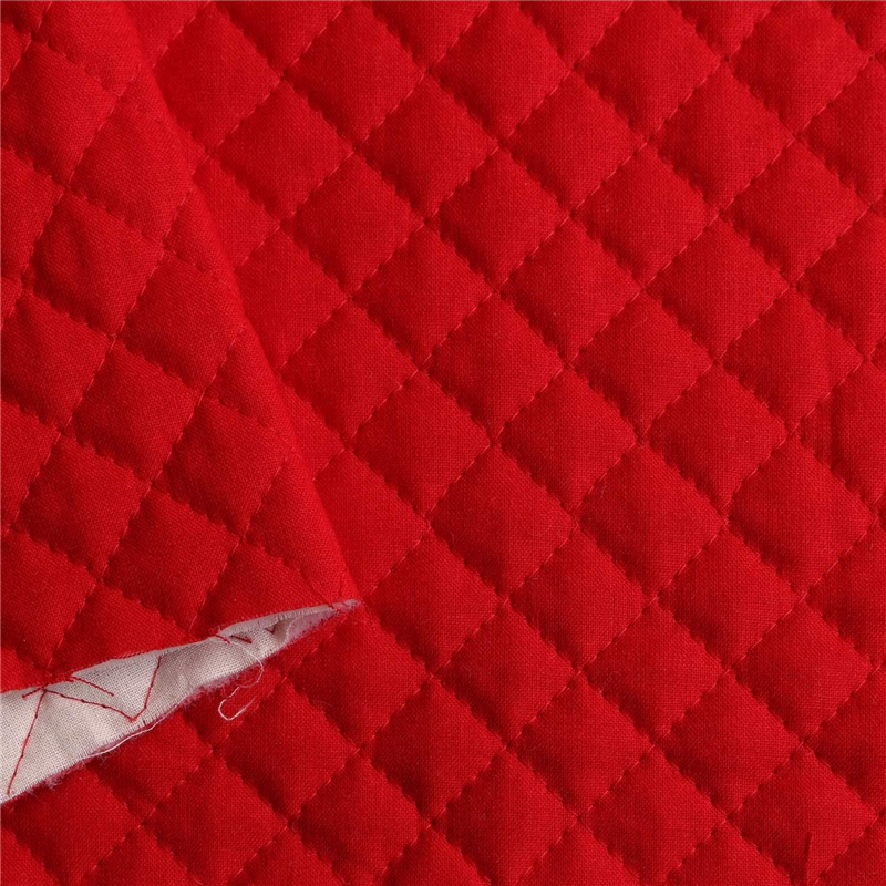 コスモテキスタイル キルティング生地 無地 巾85cm×9m切売カット 赤 AQ10000-149-9M 1枚（ご注文単位1枚）【直送品】