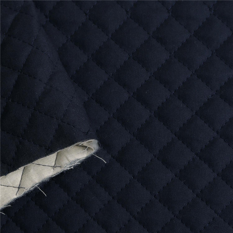 コスモテキスタイル キルティング生地 無地 巾85cm×7m切売カット 紺 AQ10000-266-7M 1枚（ご注文単位1枚）【直送品】