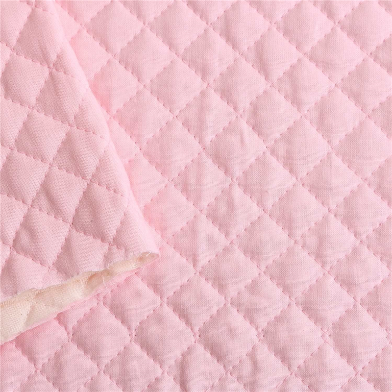 コスモテキスタイル キルティング生地 無地 巾85cm×4m切売カット ピンク AQ10000-31-4M 1枚（ご注文単位1枚）【直送品】