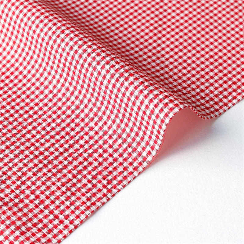 日本紐釦貿易 40sギンガムチェック 小 巾110cm×4m切売カット レッド B53000Z-104-4M 1枚（ご注文単位1枚）【直送品】