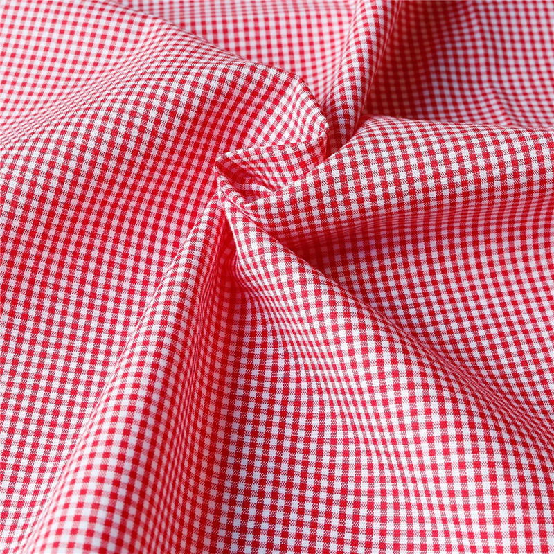 日本紐釦貿易 40sギンガムチェック 小 巾110cm×4m切売カット レッド B53000Z-104-4M 1枚（ご注文単位1枚）【直送品】