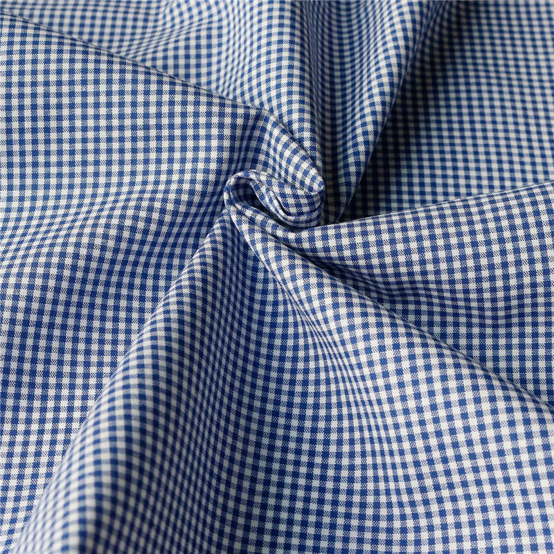 日本紐釦貿易 40sギンガムチェック 小 巾110cm×4m切売カット ブルー B53000Z-105-4M 1枚（ご注文単位1枚）【直送品】