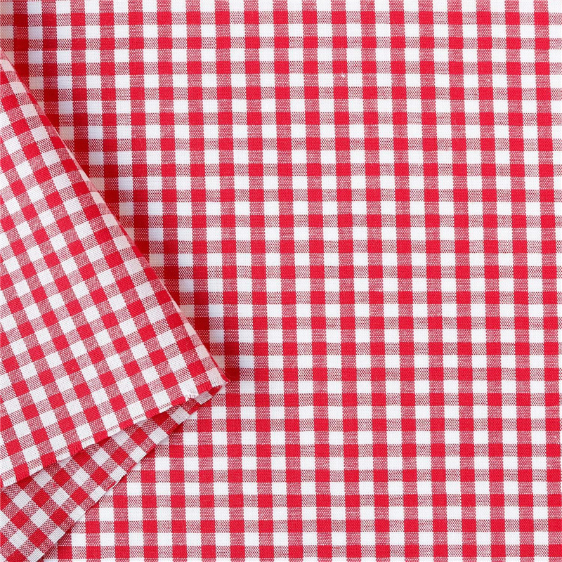 日本紐釦貿易 40sギンガムチェック 中 巾110cm×8m切売カット レッド B53000Z-204-8M 1枚（ご注文単位1枚）【直送品】