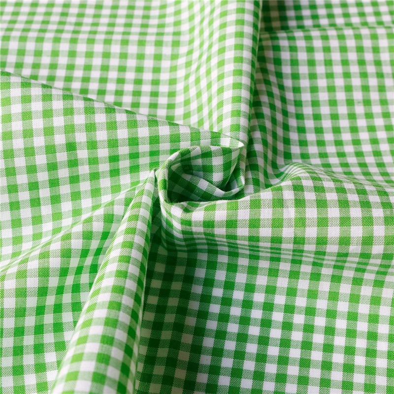 日本紐釦貿易 40sギンガムチェック 中 巾110cm×9m切売カット グリーン B53000Z-210-9M 1枚（ご注文単位1枚）【直送品】