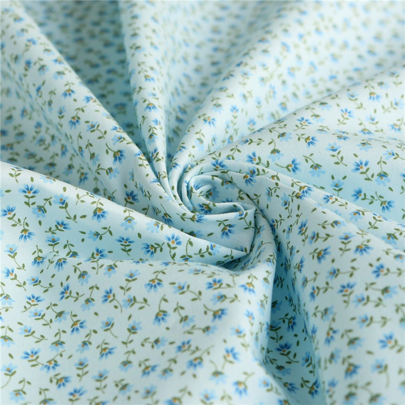 日本紐釦貿易 花柄プリント ブロード生地 巾112cm×2m切売カット ブルー系 B6100Z-3-22-2M 1枚（ご注文単位1枚）【直送品】