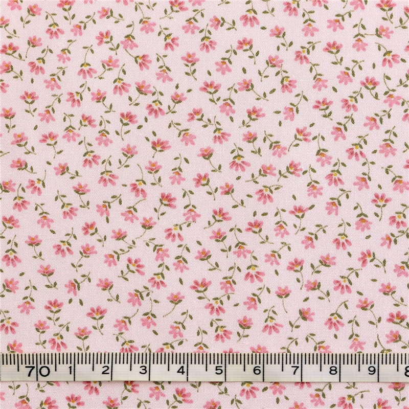 日本紐釦貿易 花柄プリント ブロード生地 巾112cm×1m切売カット ピンク系 B6100Z-3-24-1M 1枚（ご注文単位1枚）【直送品】