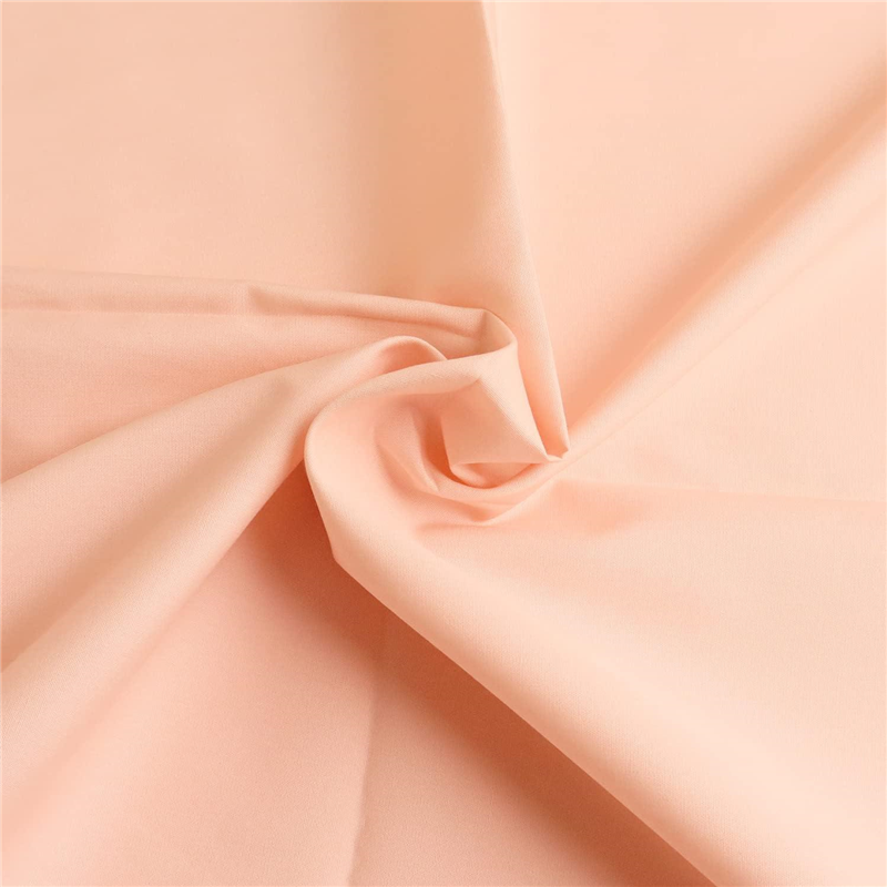 サーモンピンク