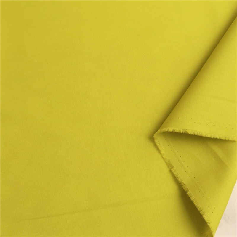 日本紐釦貿易 ブロード生地 無地 巾約112cm 3mカット アップルグリーン B64500-32-3M 1枚（ご注文単位1枚）【直送品】