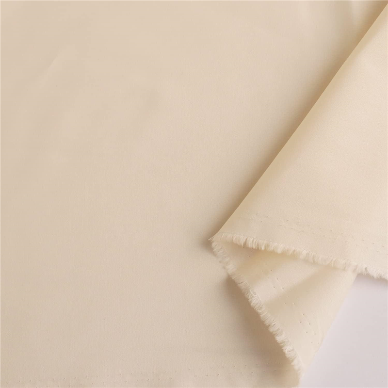 日本紐釦貿易 ブロード生地 無地 巾約112cm 3mカット 生成 B64500-40-3M 1枚（ご注文単位1枚）【直送品】